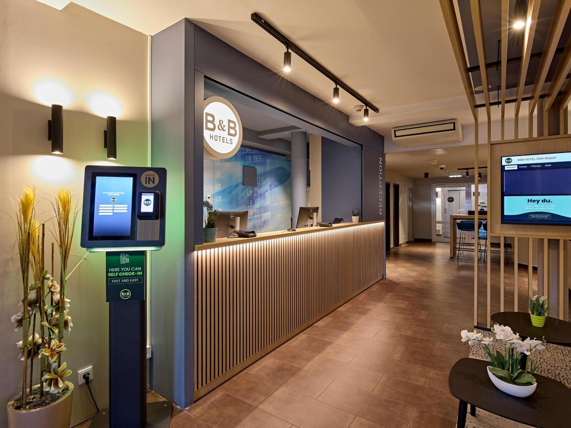 B&B Hotel Koeln-Airport Екстер'єр фото